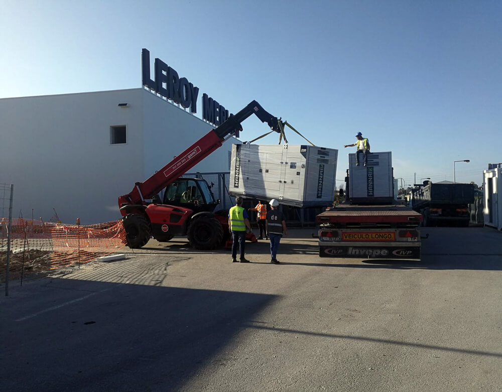 HANNAIK instala três geradores de energia na Leroy Merlin de Aveiro.